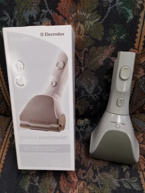 A box and a remote control for an electric shaver.
